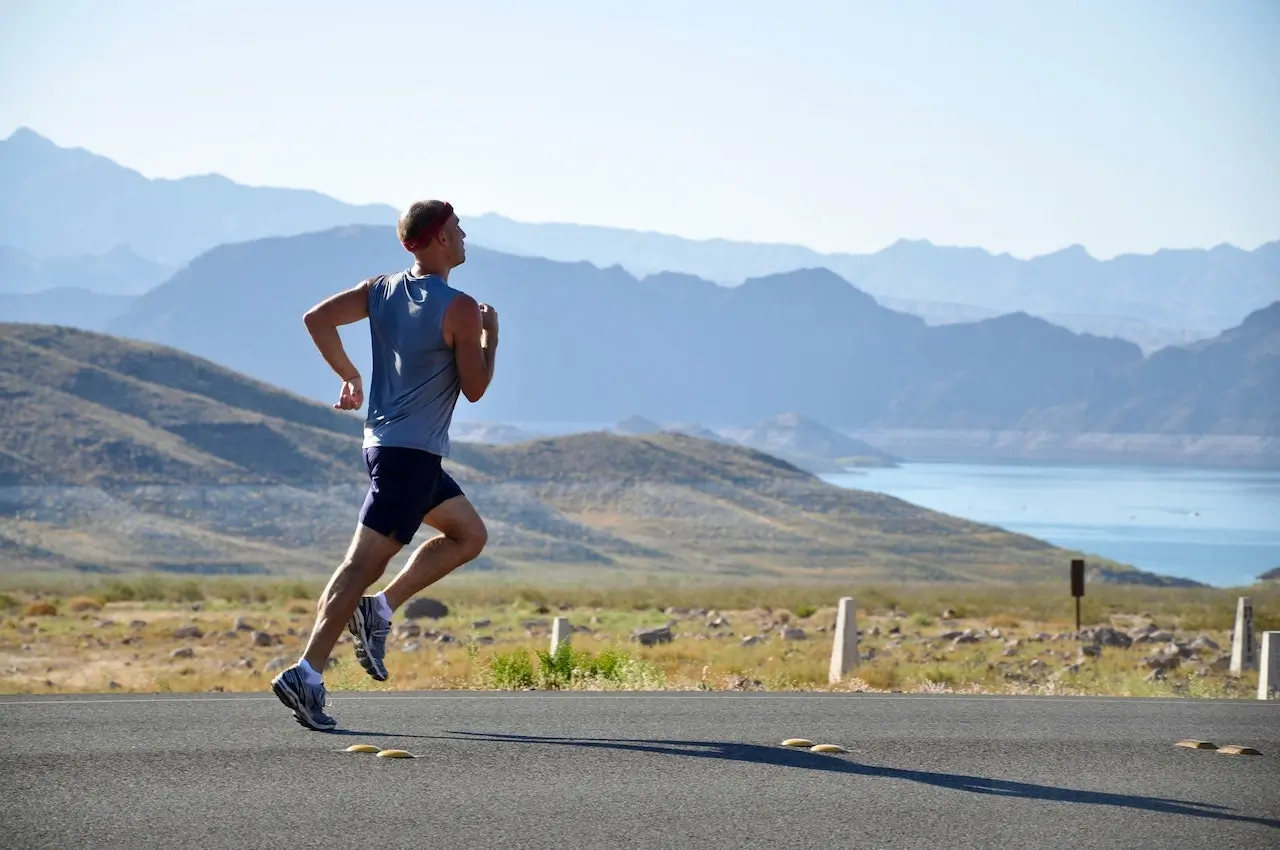 Waarom de juiste sportkleding en sportschoenen essentieel zijn voor je workout succes
